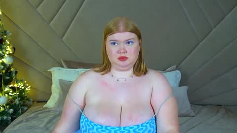 adelemoor online show from 12/18/24, 11:13