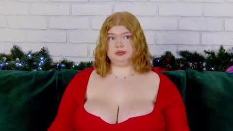 adelemoor online show from 12/20/24, 09:28