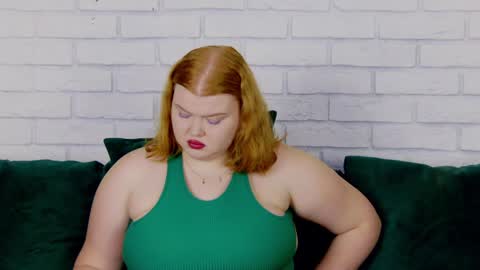 adelemoor online show from 01/19/25, 05:18