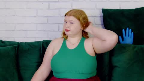 adelemoor online show from 01/19/25, 08:19