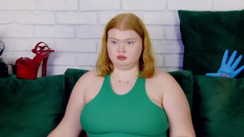 adelemoor online show from 01/19/25, 11:21