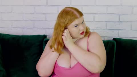 adelemoor online show from 02/09/25, 04:40