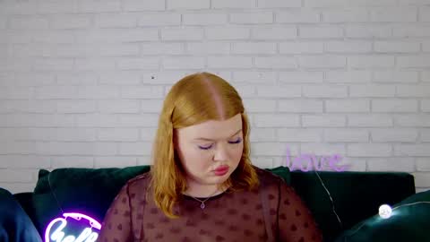 adelemoor online show from 02/17/25, 03:15