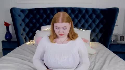 adelemoor online show from 03/02/25, 09:01