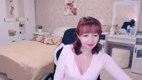 AdeleMoran online show from 01/18/25, 11:00