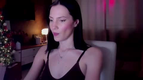 Adele Shine online show from 02/06/26, 07:34