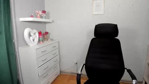 Adele online show from 03/12/26, 06:52