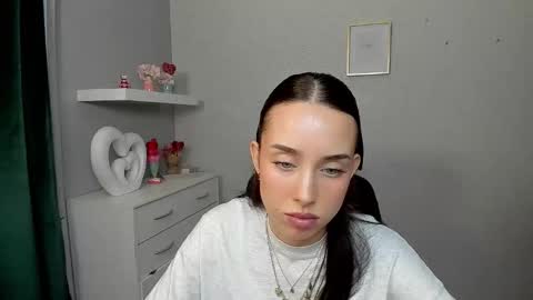 Adele online show from 04/09/26, 06:30