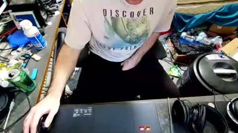 adelhi20 online show from 07/08/26, 09:30