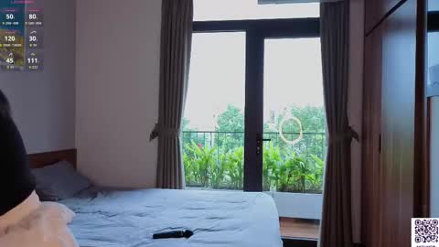 Adelia online show from 10/25/25, 01:24