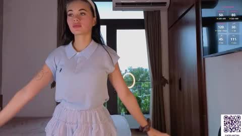 Adelia online show from 11/03/25, 01:08