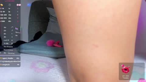 adelinaconte1 online show from 05/15/26, 11:45