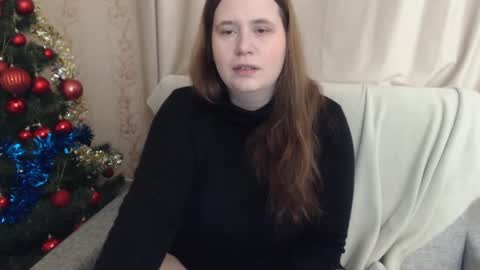 adelinalawson online show from 01/01/25, 12:11