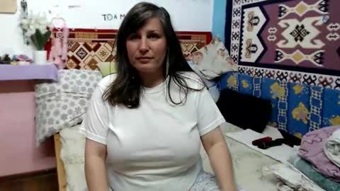 Snapshot of adelinemilf chatting on 05/17/26, 10:22 adelinemilf online show from 05/17/26, 10:22