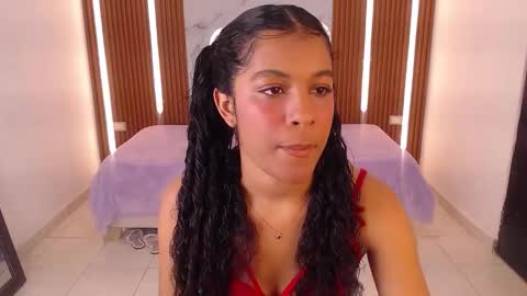 Adhara Hills online show from 03/03/26, 12:33