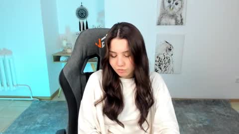 Snapshot of adelleb chatting on 02/24/25, 04:58 Your sweet girl online show from 02/24/25, 04:58