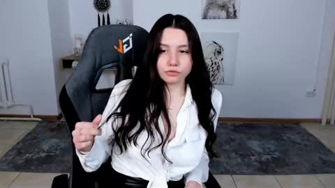 Snapshot of adelleb chatting on 03/01/25, 05:05 Your sweet girl online show from 03/01/25, 05:05