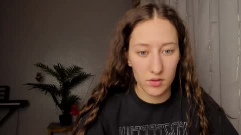 Adell online show from 02/19/25, 10:31