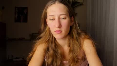 Adell online show from 09/22/25, 09:39