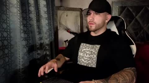 Ades online show from 10/12/25, 03:38