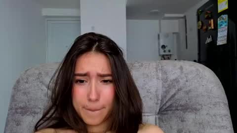 Snapshot of adhara_kitten chatting on 05/06/26, 03:39 Adhara online show from 05/06/26, 03:39