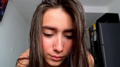 Snapshot of adhara_kitten chatting on 05/12/26, 02:47 Adhara online show from 05/12/26, 02:47