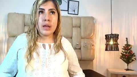 AdharaSmithh online show from 01/06/26, 07:06