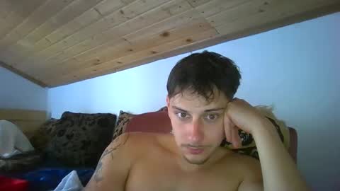 Snapshot of adi151943 chatting on 06/05/26, 10:32 JayHunter online show from 06/05/26, 10:32