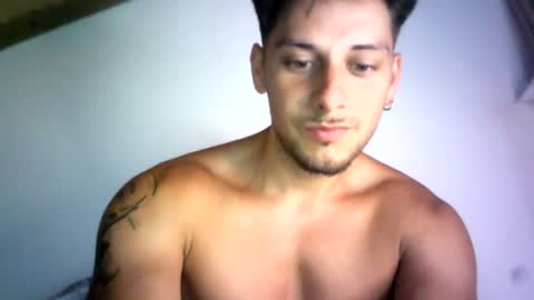 Snapshot of adi151943 chatting on 07/21/26, 10:06 JayHunter online show from 07/21/26, 10:06