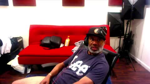 adick_ting online show from 01/10/25, 08:37