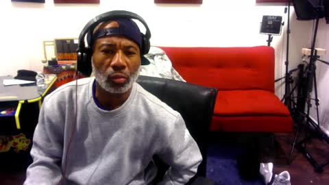 adick_ting online show from 10/23/25, 07:40