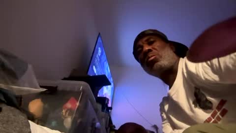 Snapshot of adick_ting chatting on 07/21/26, 04:59 adick_ting online show from 07/21/26, 04:59
