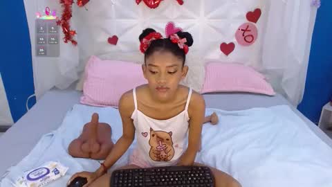adisson_petite1 online show from 02/17/26, 05:41
