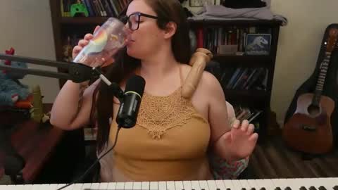 adobe_angel304 online show from 03/07/25, 12:37