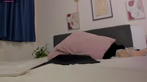 Save the date 23 NOVEMBER for a incendiary day with me  online show from 04/16/26, 09:39