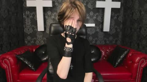 Snapshot of adonbev chatting on 04/09/26, 05:18 adonbev online show from 04/09/26, 05:18