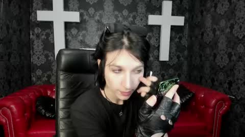 Snapshot of adonbev chatting on 04/28/26, 05:23 adonbev online show from 04/28/26, 05:23