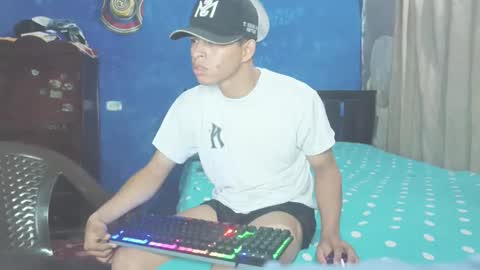 Adonis online show from 12/16/25, 08:58