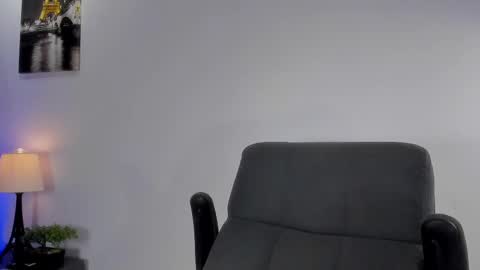 Snapshot of adonis_dlh chatting on 03/03/25, 04:47 Adonis online show from 03/03/25, 04:47