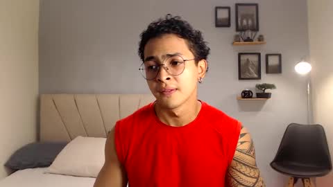 Snapshot of adonis_dlh chatting on 09/23/25, 05:32 Adonis online show from 09/23/25, 05:32