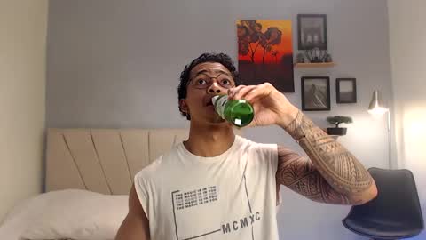 Snapshot of adonis_dlh chatting on 09/28/25, 03:12 Adonis online show from 09/28/25, 03:12