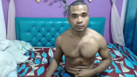 adonis_kodjoe online show from 05/16/26, 08:44