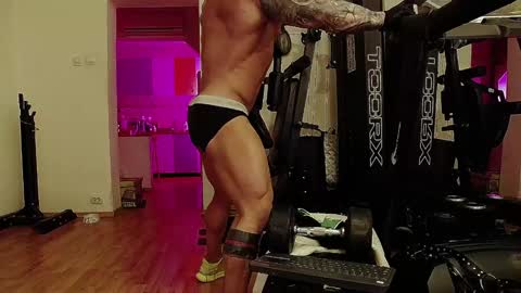 Adonis online show from 02/06/25, 10:53