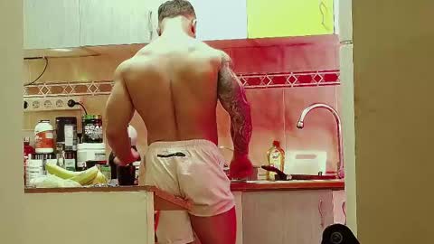 Adonis online show from 02/11/25, 11:01