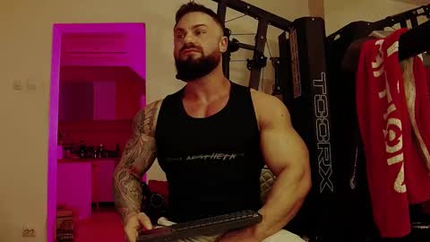 Adonis online show from 02/22/25, 08:09