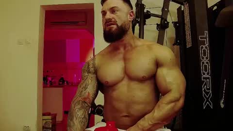 Adonis online show from 03/06/25, 10:26