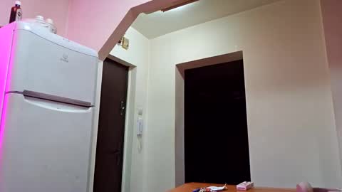 Adonis online show from 10/01/25, 06:58