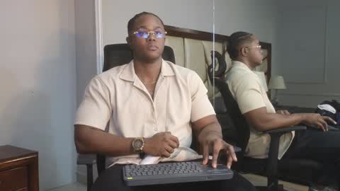 Snapshot of adonisknigh chatting on 12/27/24, 09:11 Adonis Knight  online show from 12/27/24, 09:11