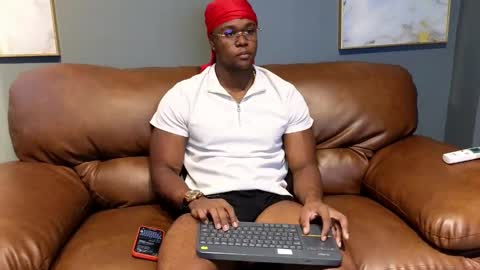 Snapshot of adonisknigh chatting on 01/31/25, 11:56 Adonis Knight  online show from 01/31/25, 11:56