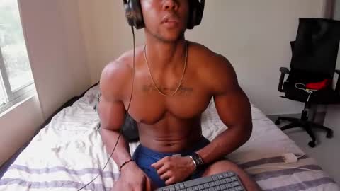 Snapshot of adonisknigh chatting on 09/08/25, 07:24 Adonis Knight  online show from 09/08/25, 07:24